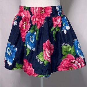 Hollister Navy Summer Floral Mini Skirt Medium